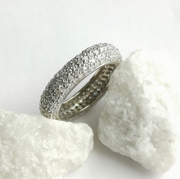New, pave set eternity band ring Sterling Silver CZ size 9 - Picture 3 of 4